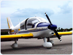 Aérodrome de Villemarie - Robin DR400